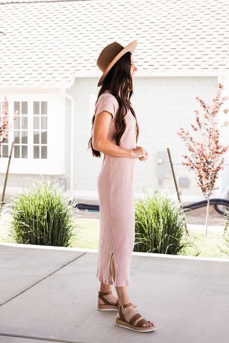 Ribbed Midi Dress In Dusty Pink