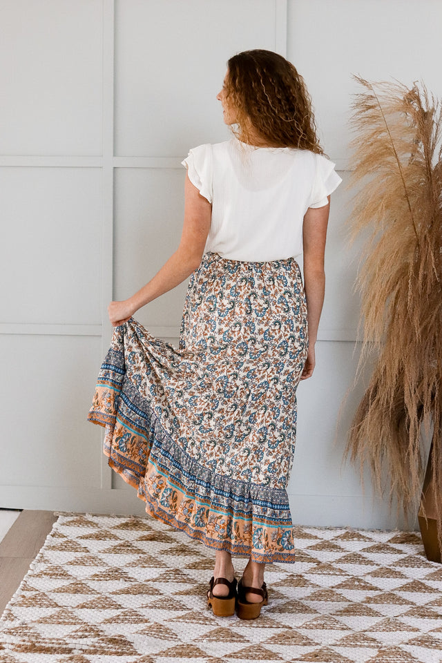 Leo Skirt in Beige