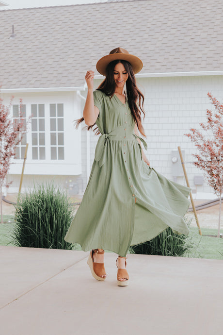 Button up dress in sage