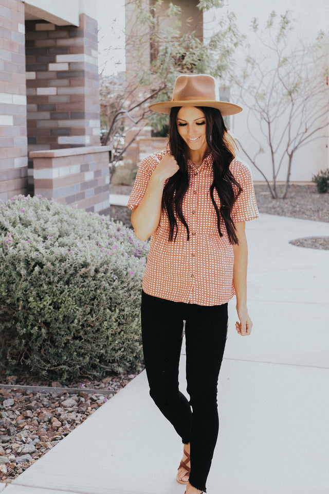 Quincy Top In Apricot