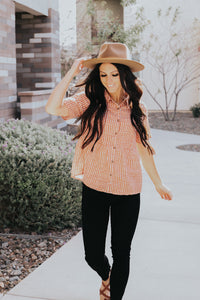 Quincy Top In Apricot
