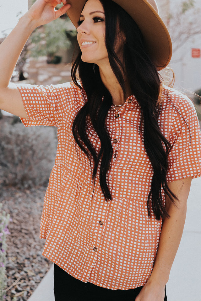 Quincy Top In Apricot